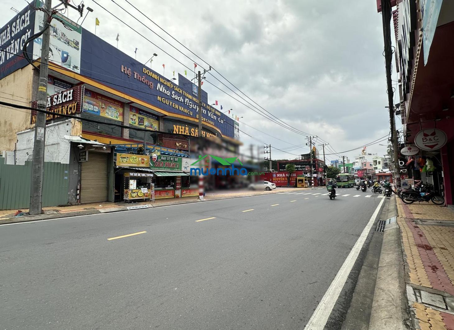 140m2. ngang 5,5m. hẻm xe tải. cách đường võ văn ngân 200m. khu vực trung tâm phường bình thọ. shr