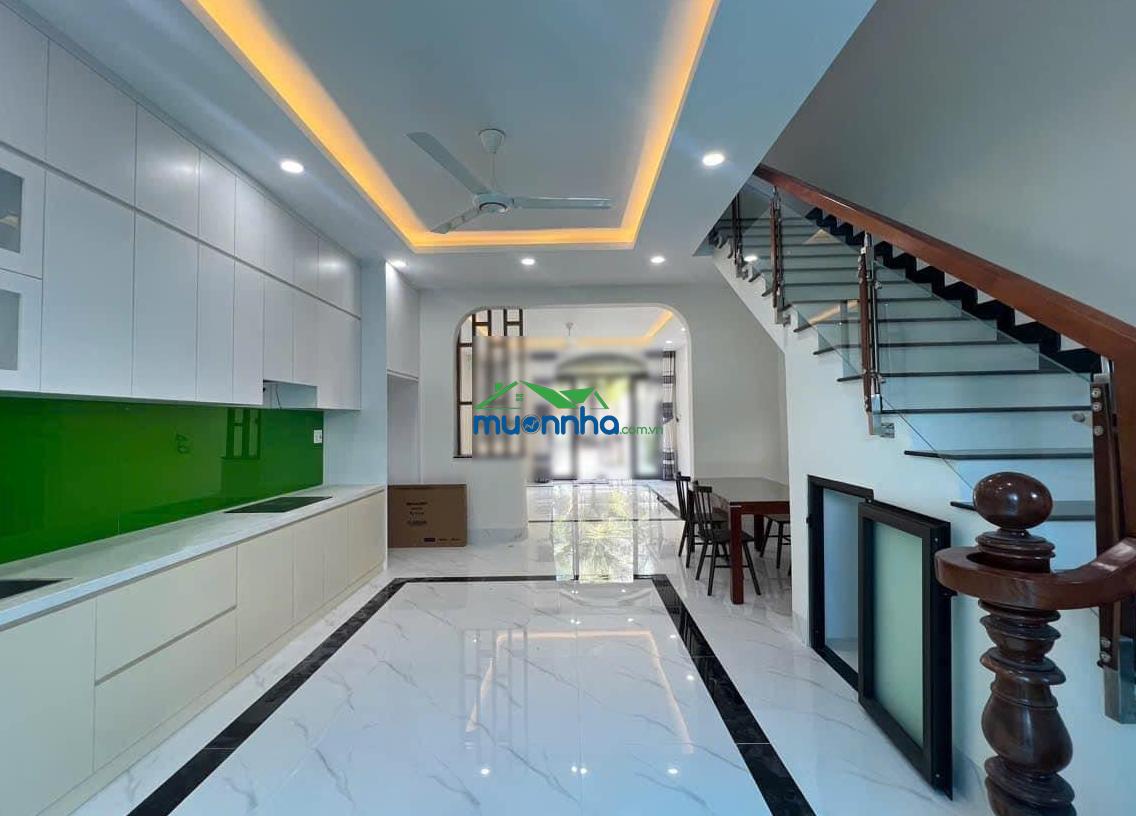 Cho thuê nhà 100m2, 1 trệt 2 lầu, 3 phòng ngủ 4 vệ sinh 6 triệu/tháng. chính chủ 0906 443 ***
