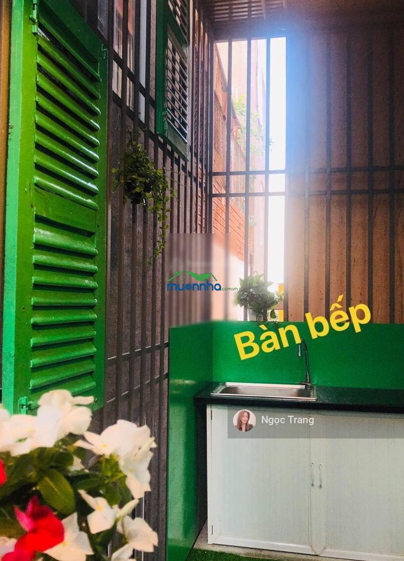 Căn hộ dịch vụ 11pn khai thác 50tr/th gần hutech d2 - xô viết nghệ tĩnh p25 4x18m 5tấm có thang máy