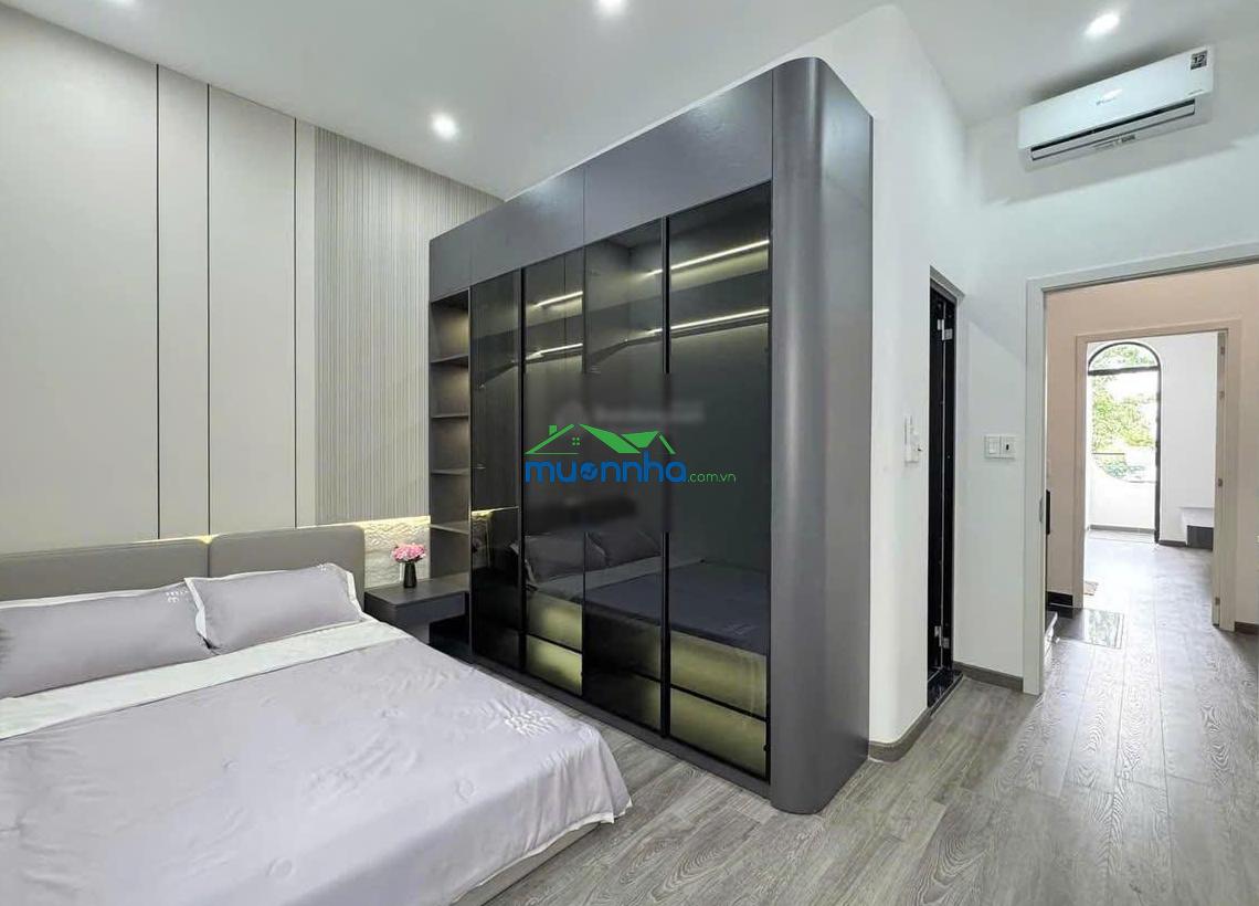 Bán gấp nhà bùi tư toàn, 4x15, 4 tầng btct, 4 pn 3wc, có sân thượng, xe hơi tới cửa, sổ hồng riêng