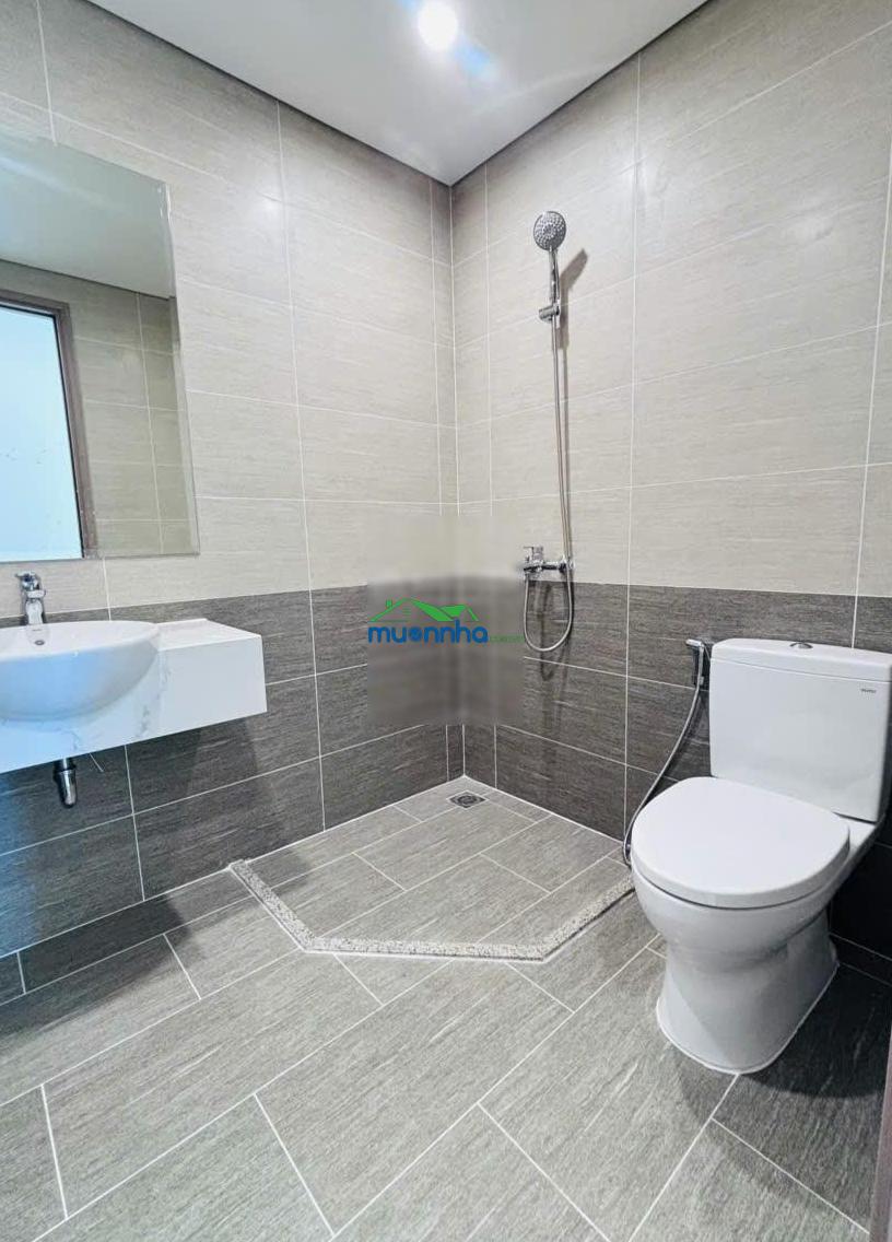 Bán căn 2 phòng ngủ giá tốt nhất còn sót lại tại beverly solari vinhomes grand park 3,1 tỷ hướng đn - 4