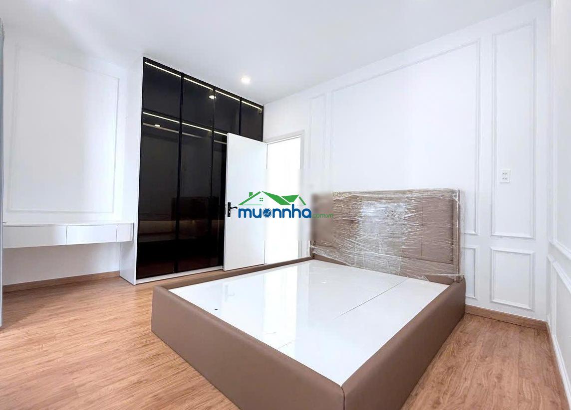 [7.5 tỷ] nhà bề thế 4 tầng lạc long quân (5x13)m | nhà mới vào ở liền