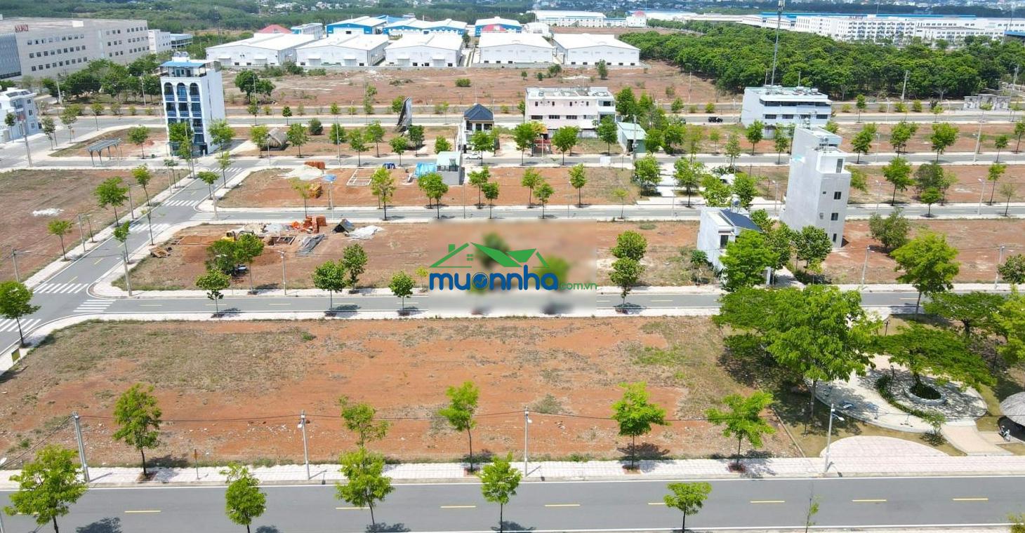 Cần bán lô đất ngay vsip 2 - ngay mặt tiền đt 741 - sổ sẵn - 3