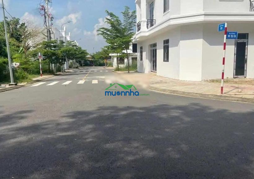 Cần bán lô đất ngay vsip 2 - ngay mặt tiền đt 741 - sổ sẵn