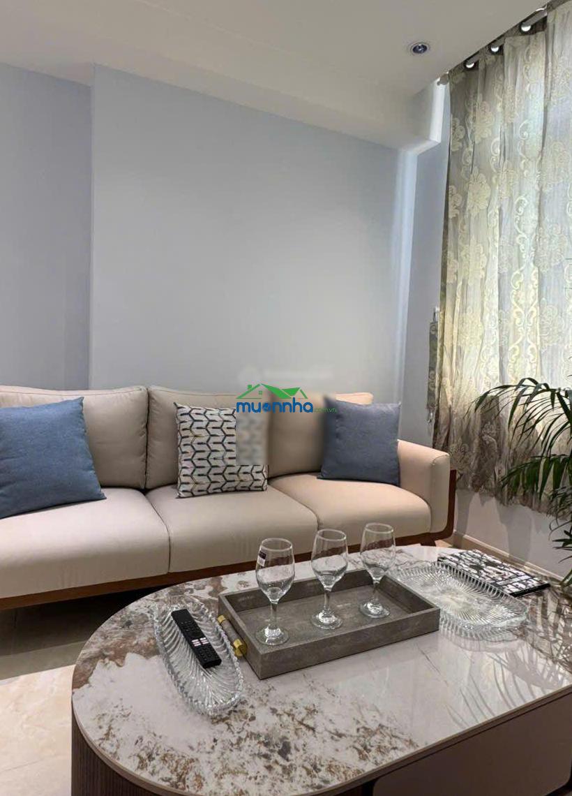 Chcc golden mansion cần cho thuê 2pn (119 phổ quang, p. đức nhuận). gọi ngay em: 0935 204 ***