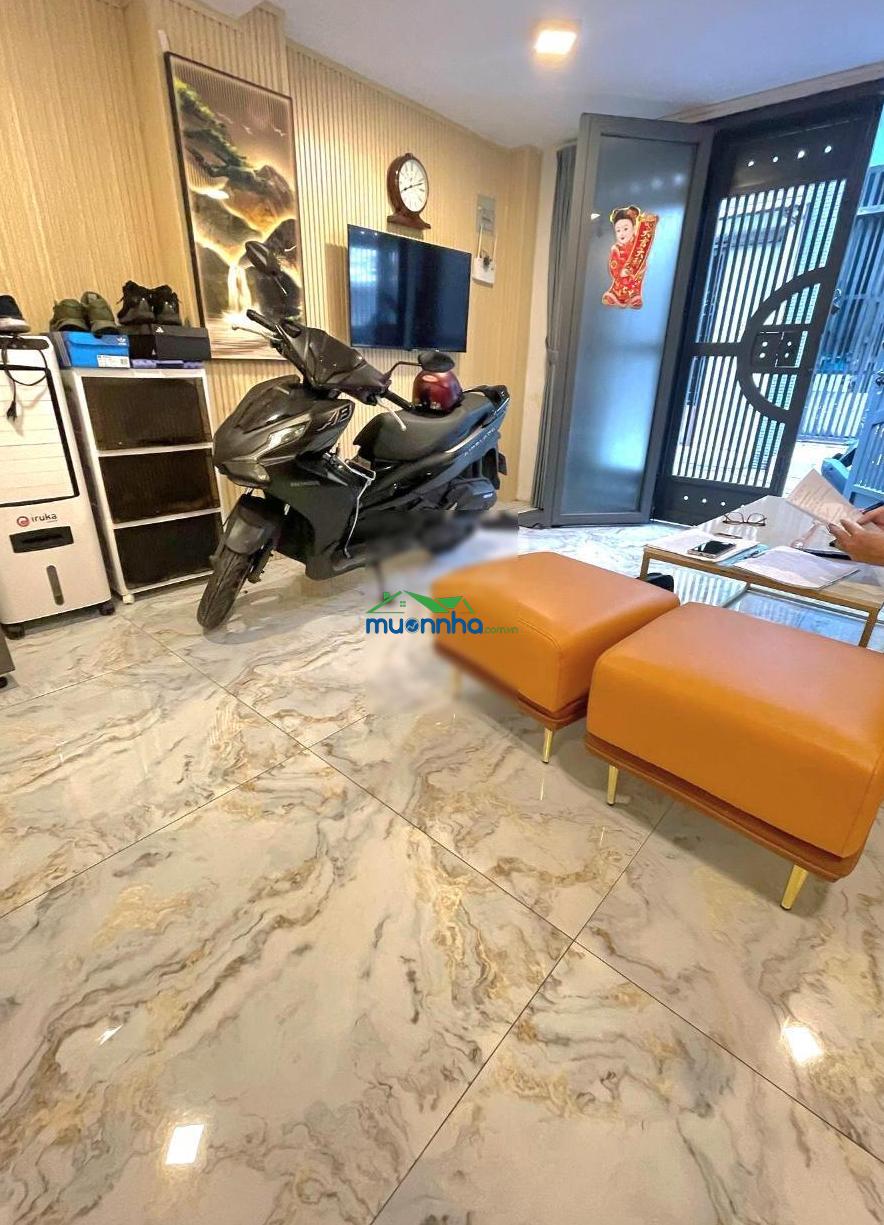 4 tầng lô góc 87m² (5.5 x 16m) mã lò - bình trị đông - hxt - ở và kinh doanh