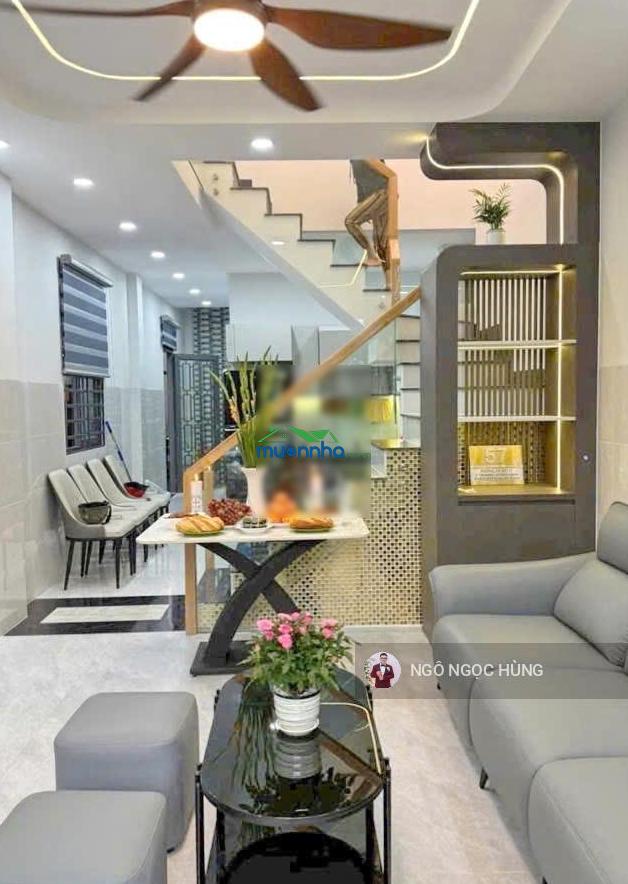 Nhà mặt tiền đs chợ tân quy quận 7 giá bán: 6.9 tỷ còn thương lượng dt: 3.8x19m - 3