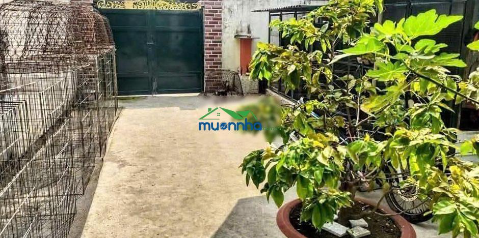 Chính chủ gửi bán nhà 2 tầng 5 x 22m, đường đông lân 3 xã bà điểm gần chợ cây me, bến xe an sương