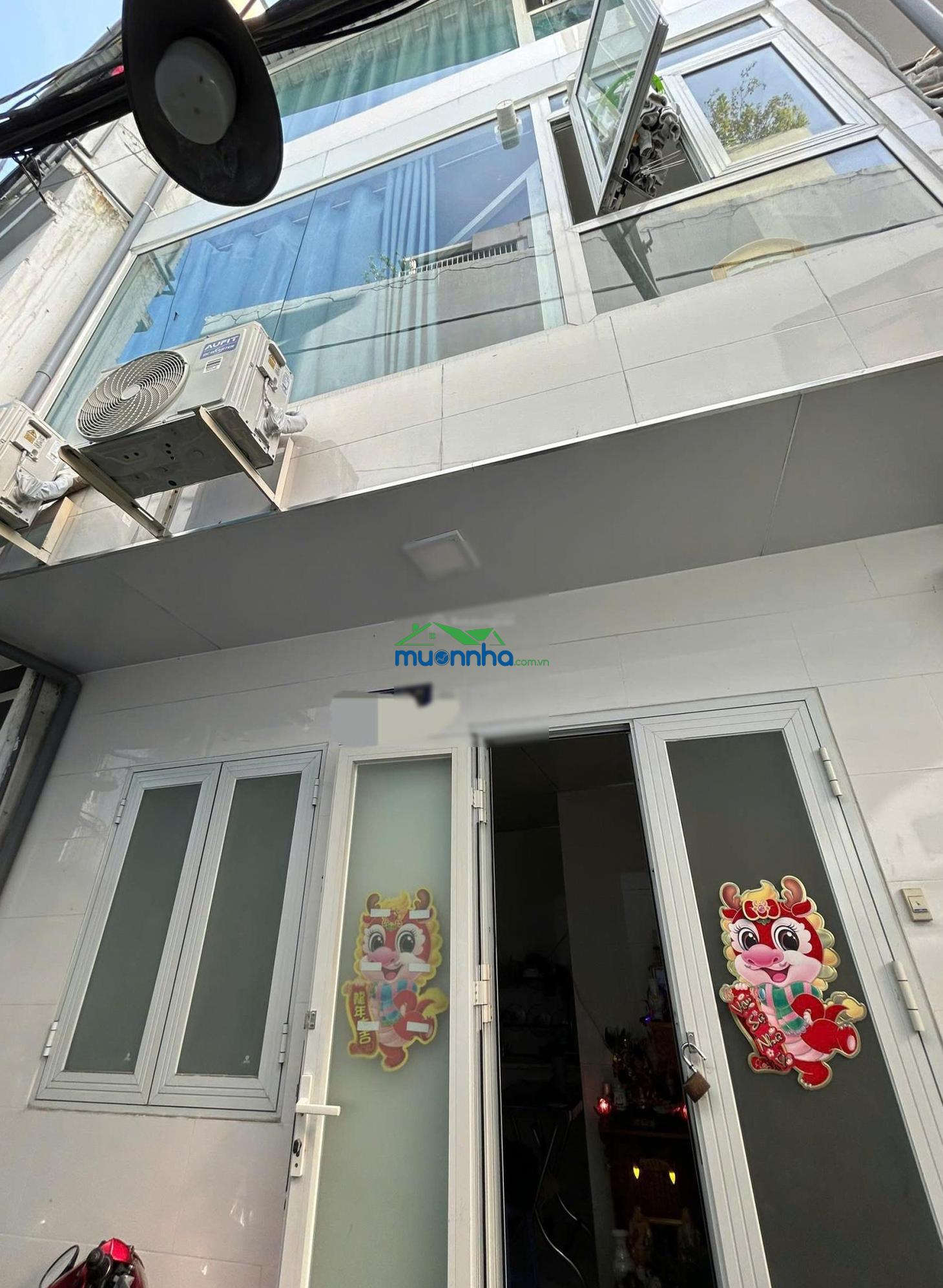 Bán nhà nhỏ xinh 4x4m giáp quận 1 shr chỉ 3.38 tỷ