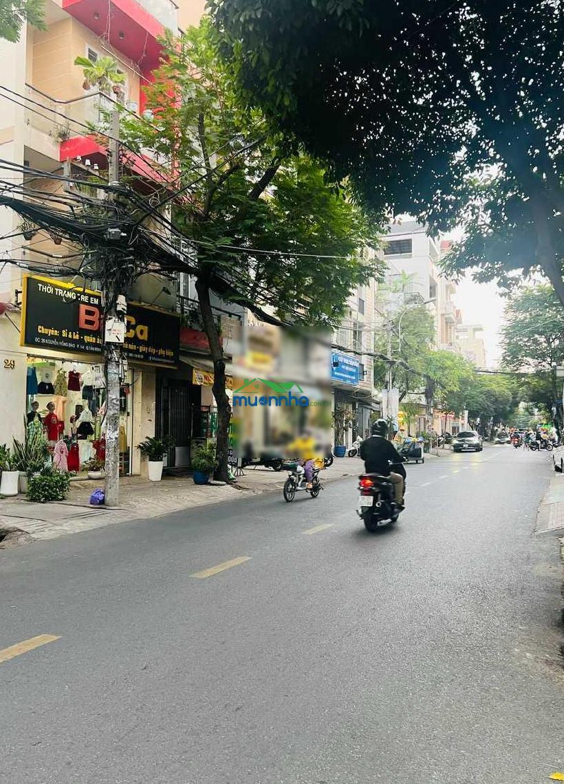 Chuyển chỗ ở, bán nhà mtnb nguyễn trọng tuyển, tân bình dt: 4x18m nhà 3 tầng chỉ hơn 12 tỷ