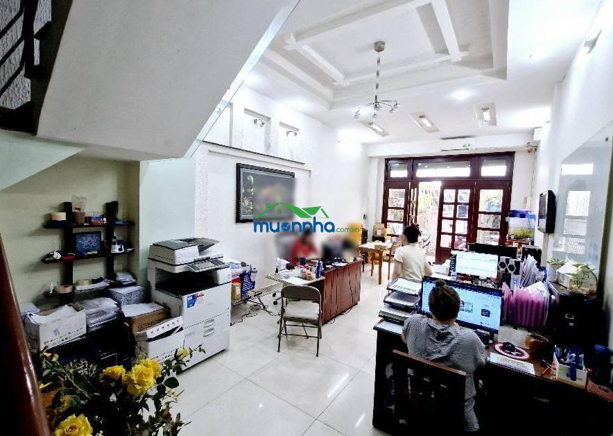 Nhà kdc phú thuận quận 7. dt 5m x 18m 90m2. giá 11 tỷ 8. tk 3 tầng. gần khu nam long tấn trường - 4