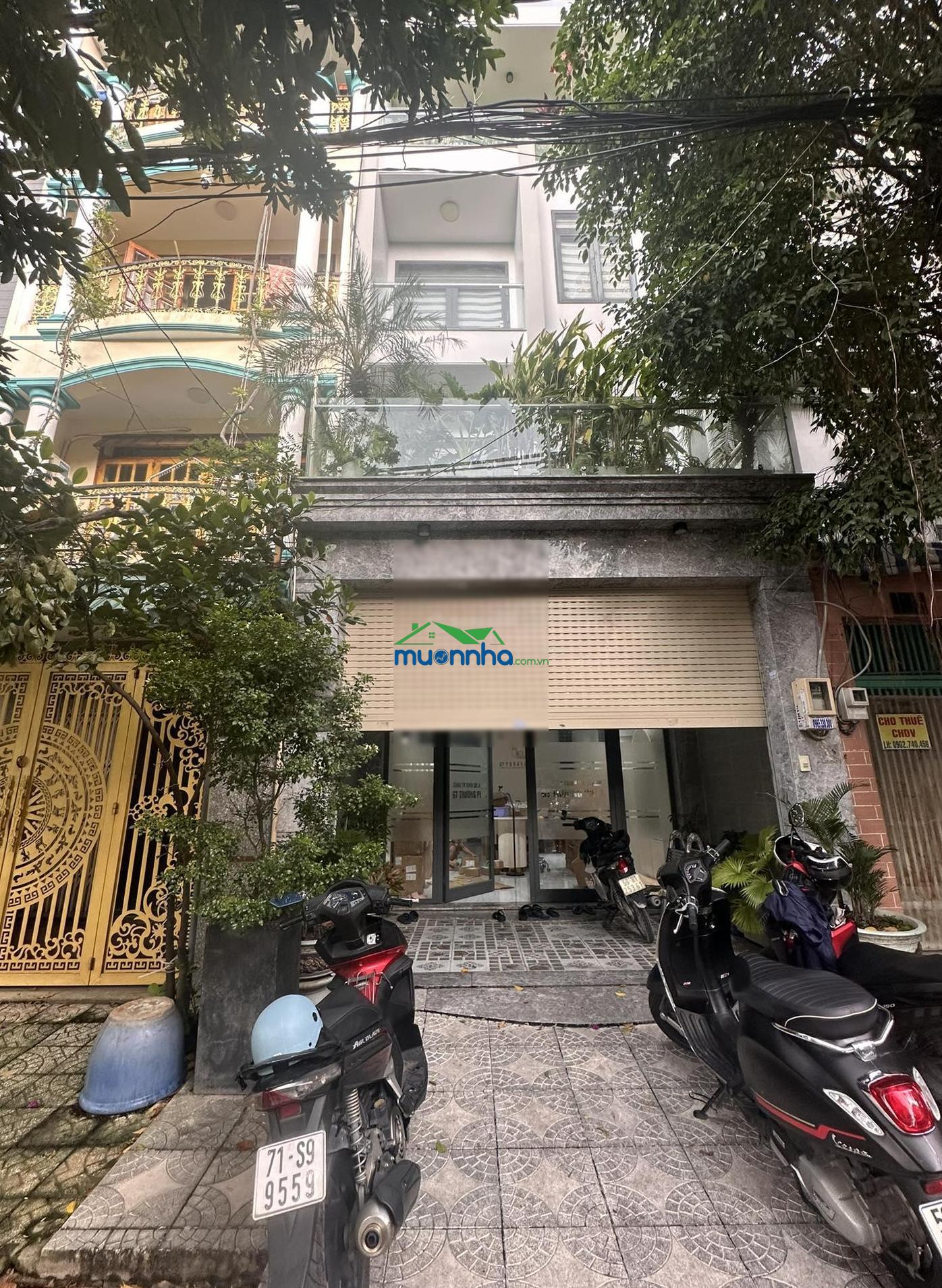Bán nhà mt đường 28 khu ao sen tên lửa 4,5x20m 3 lầu giá 13 tỷ gần aeon (giá tốt) lh 0909 273 ***