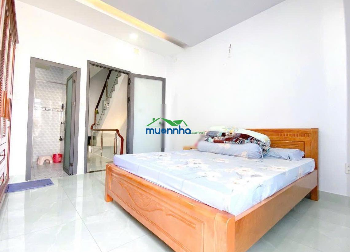 Nhà hẻm xe hơi bùi tư toàn, dt: 4x16m, 3.5tấm mới vô ở liền, hẻm thông, giá 7tỷ thương lượng