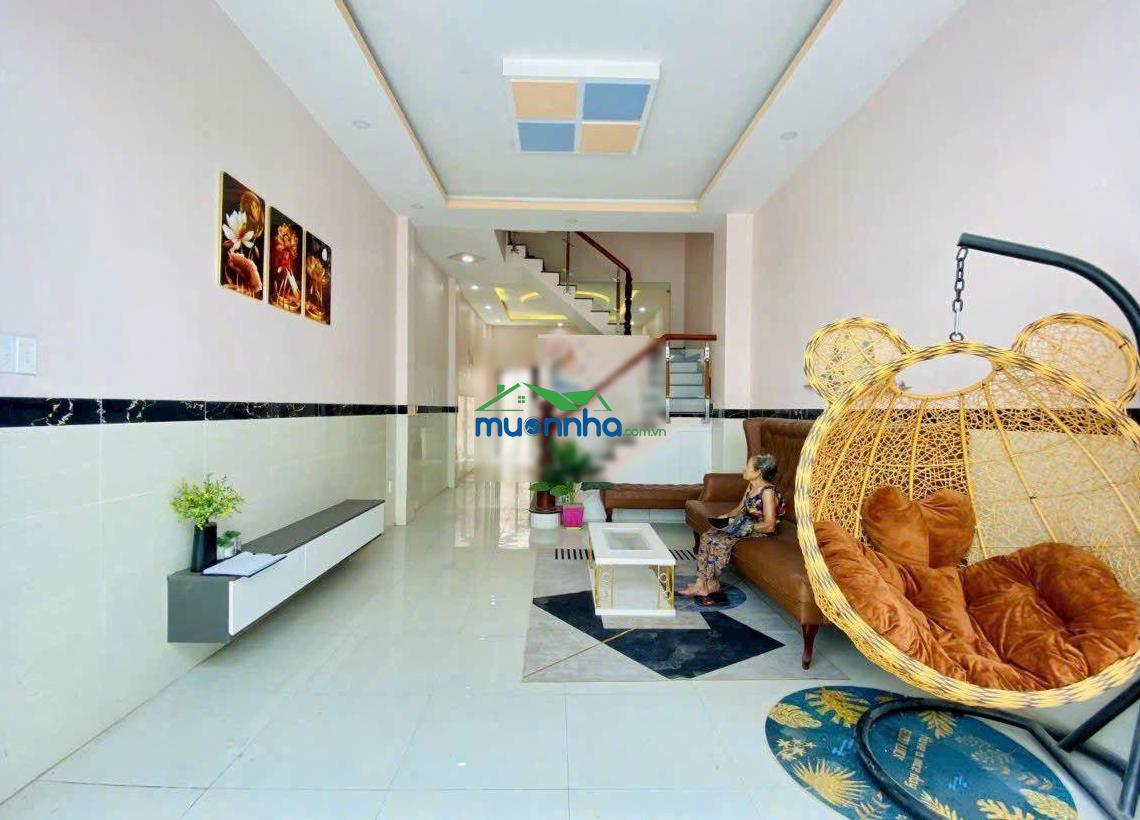 Thạnh xuân, quận 12 - 3 tầng, 65m2, 4x16m - tặng nội thất - hxh tránh - chỉ 5,4 tỷ - 2