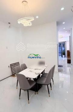 Gấp! bán gấp nhà đ. nguyễn biểu, phường 1, quận 5. 40m2, gần trường đh sài gòn