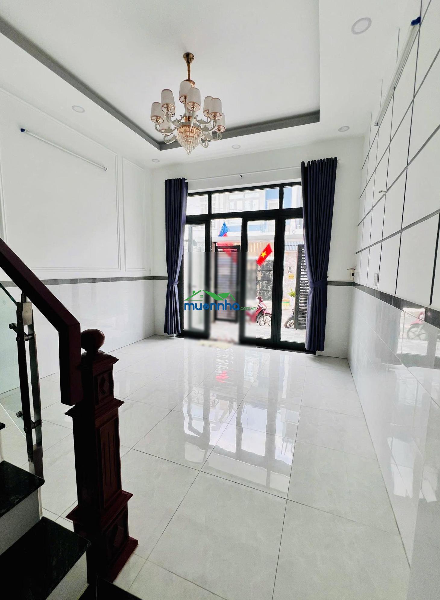 Nhà kiên cố 4 tầng - ngay chợ xuân hiệp - đường số 8 linh xuân - dts gần 150m² - ô tô né nhau - 3