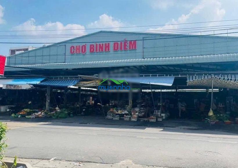 Bán đất chợ phú hoà. đường oto, giá 2.150 tỷ. lh 0975 222 ***