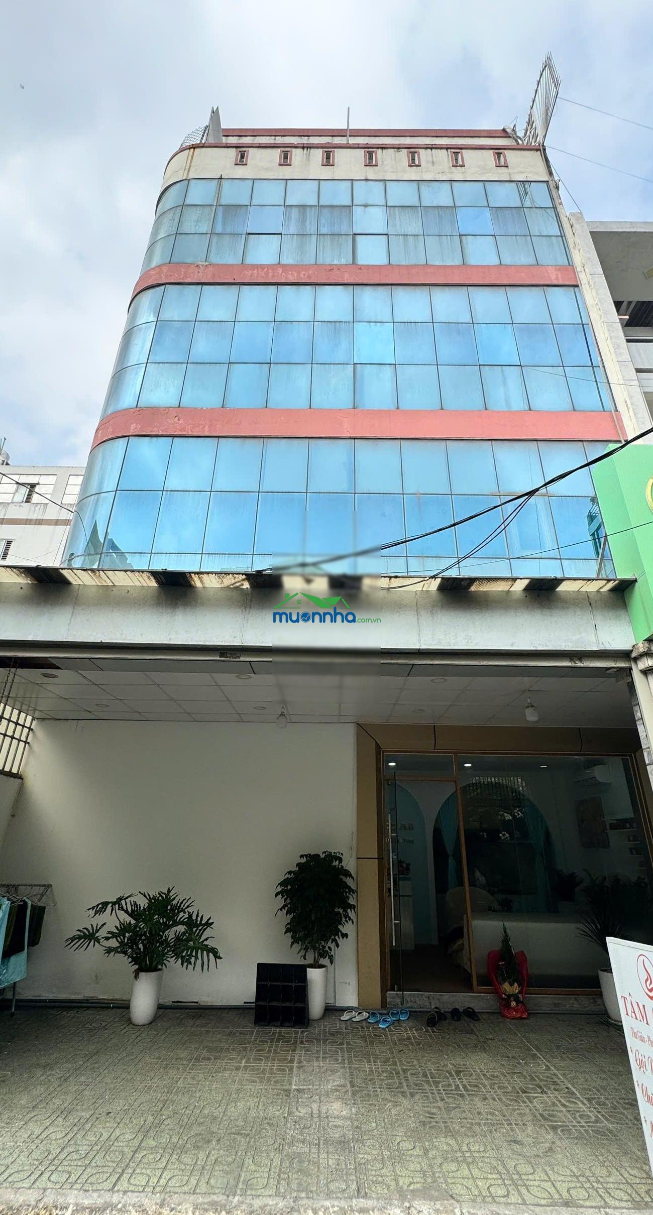Bán tòa nhà chdv ngay metro trường chinh 8x20m, 5 tầng cho thuê 125tr/tháng chỉ 29,5 tỷ