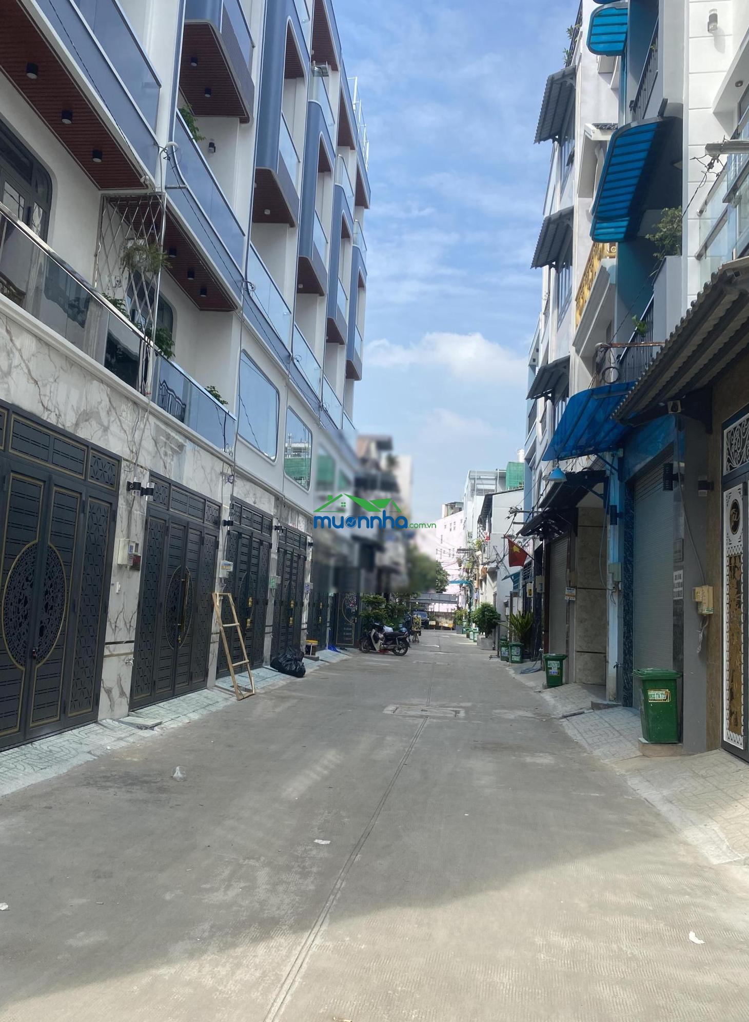Bán nhà đường bình thành, bình tân. dt: 4,5m x 15m, đổ 3 tấm, nhà mới hiện đại, đường 6m thông
