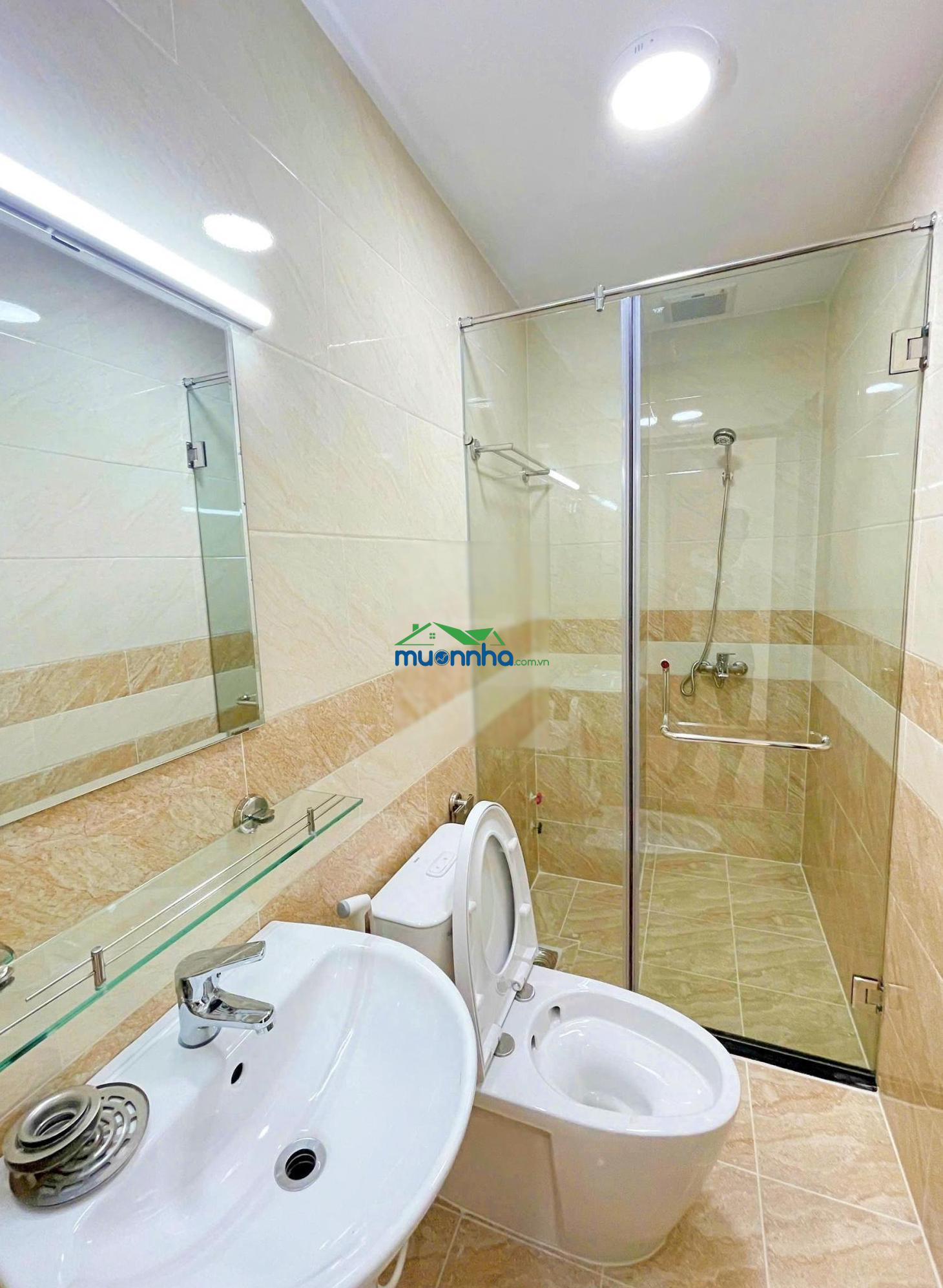 Nhà 3 tầng 60m2 hẻm 585 ql13 - khu ven sông sg đẹp cách ql13 chỉ 100m, shr - 2