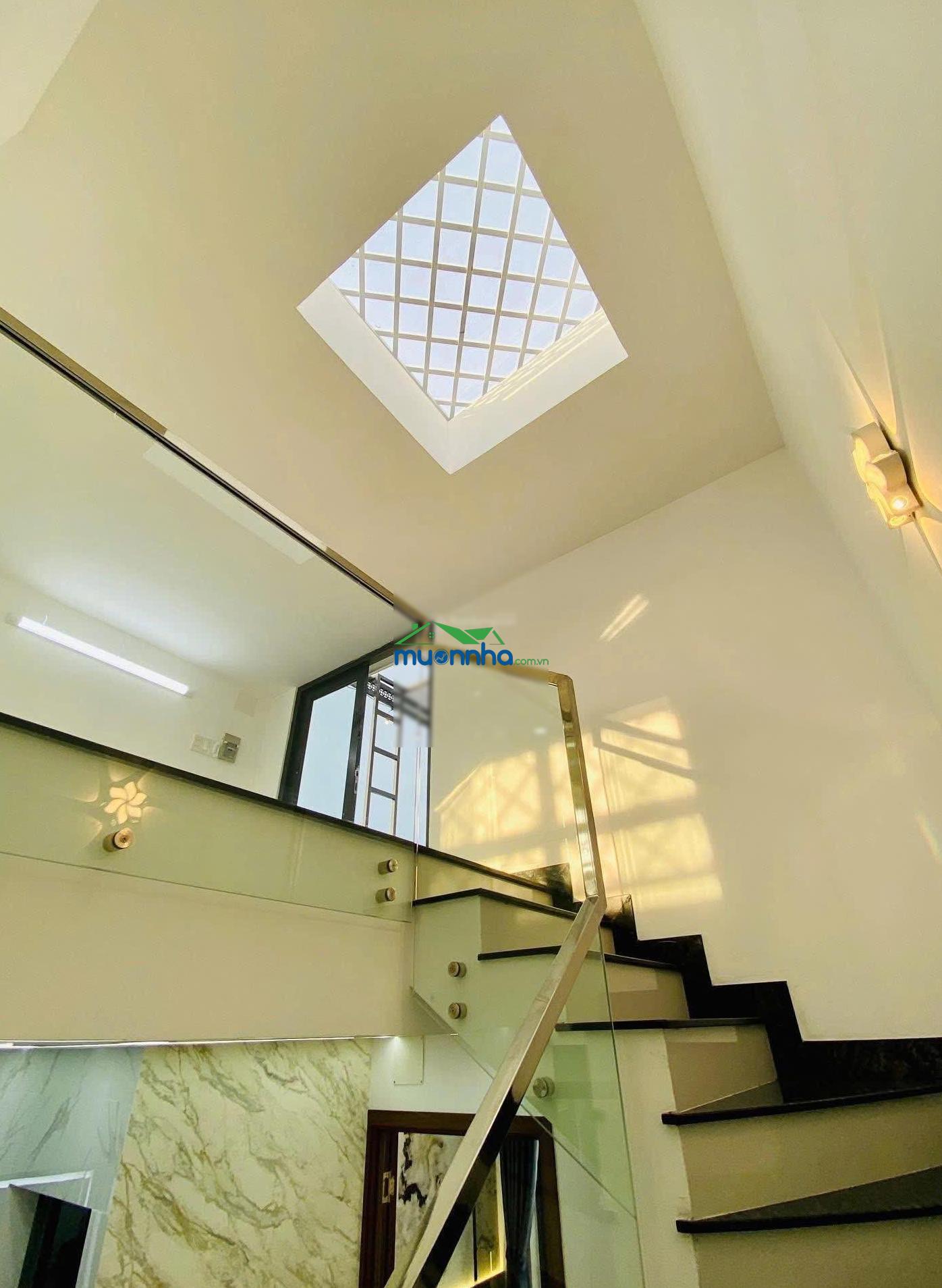 Cô my bán nhà trần não-an khánh-q2, gần đại học giao thông vận tải. 4tỷ dt 81m2 đang cho thuê 23tr