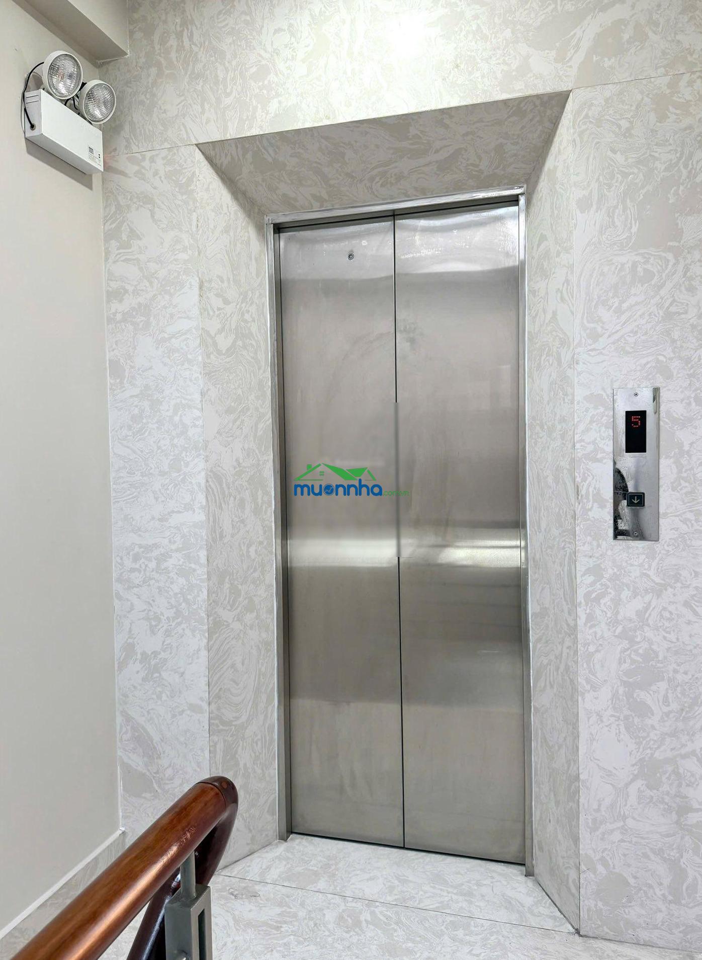 Bán gấp chdv 11p thu nhập cao đường phạm viết chánh, p. nguyễn cư trinh - quận 1 (6mx15m), 5 tầng