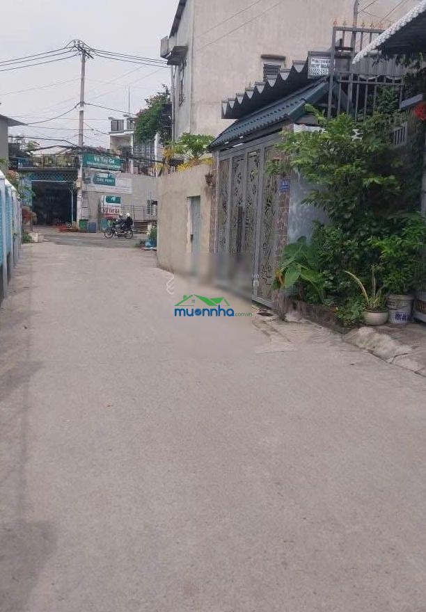 Chủ cần bán gấp căn nhà lầu 5m x 20m sổ hồng riêng 1/20m ra trần thị bốc, thới tam thôn, hóc môn