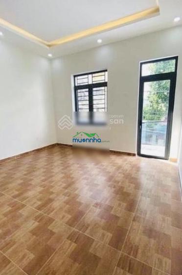 Sát mặt tiền - ngay emart phan huy ích - 4 tầng kiên cố - dt 4.5mx14m - ô tô ngủ trong nhà - 4
