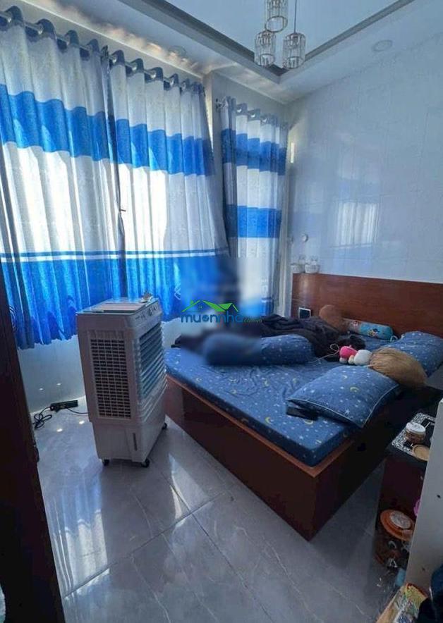 Bán nhà 4 tầng, 2 ô tô đỗ cửa, nở hậu. dòng tiền 20tr/tháng gần lotte chỉ 5.3 tỷ