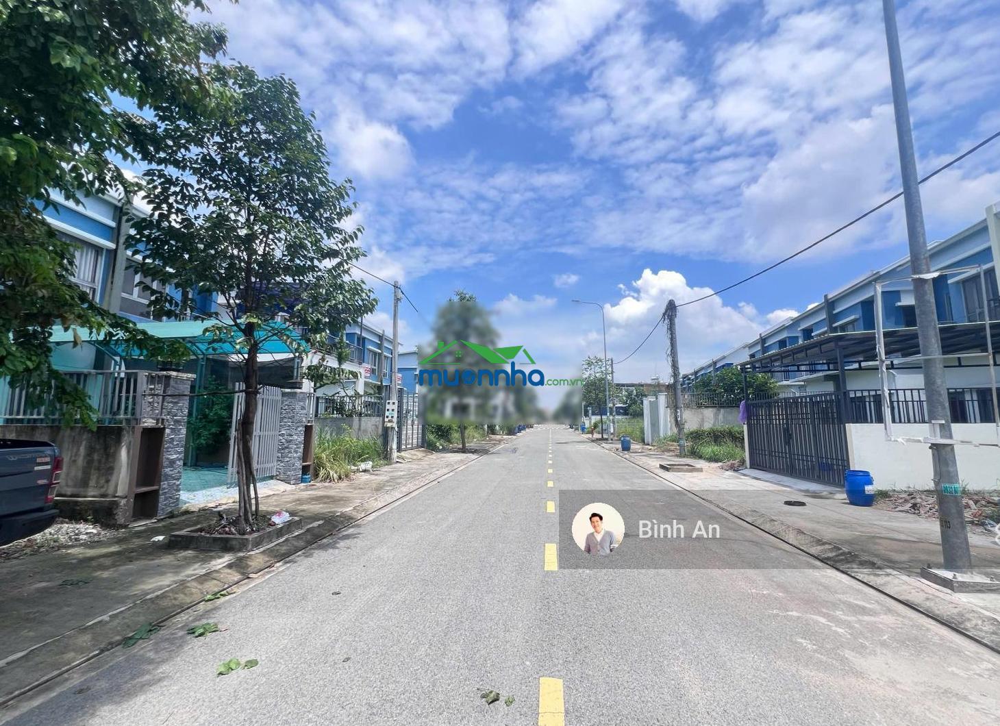 Bán căn tứ lập 2 tầng kđt oasis, vị trí đẹp, kế góc, trục đường thông, dân cư ở đông, giá 1,6 tỷ