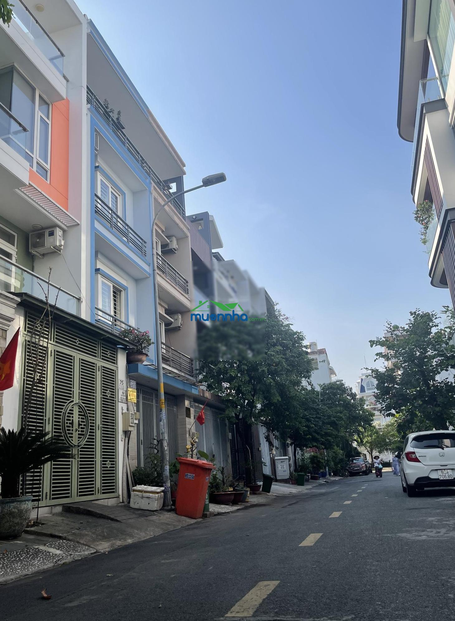 Bán căn nhà 3 tầng, 4x20m an phú an khánh. giá 19 tỷ (còn đúng 1 căn giá này)