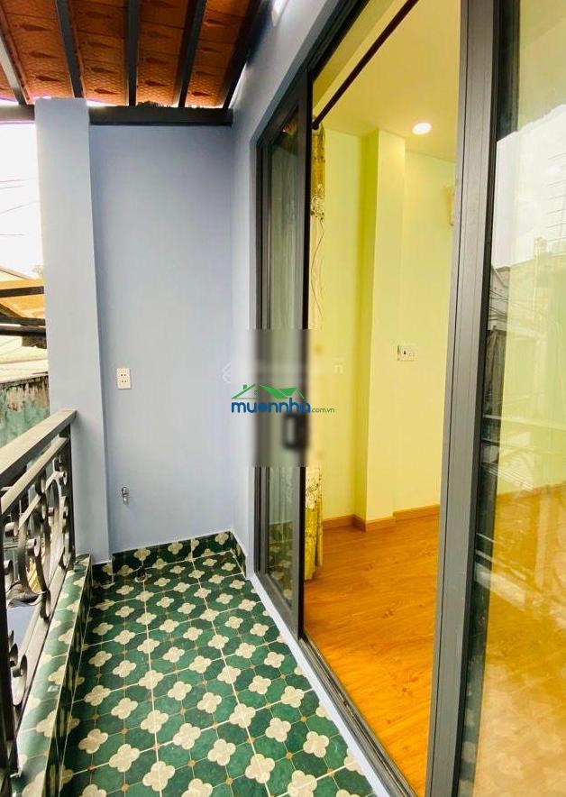 Phan đăng lưu - vạn kiếp - lê văn duyệt (đinh tiên hoàng cũ) - 2 tầng 3pn