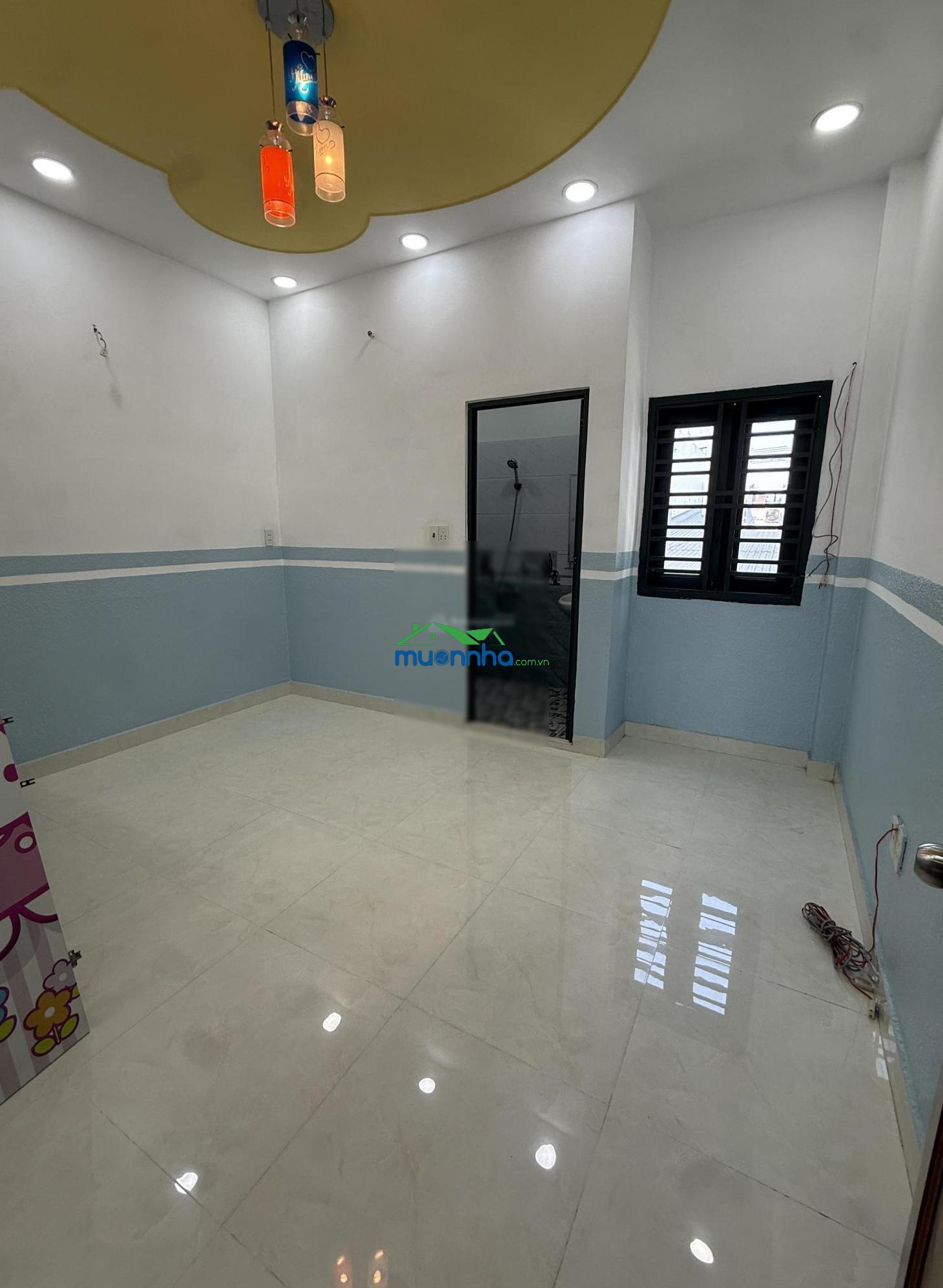Nhà đẹp lung linh 4 tầng giá tốt nhất khu vực liên khu 4-5