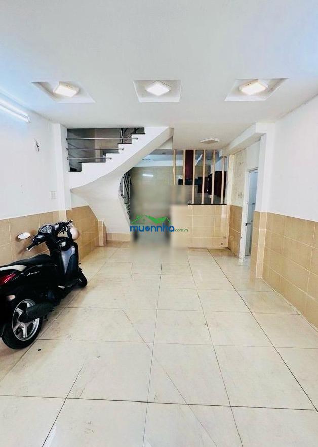 Giảm 200tr, 4 tầng (5pn, 4wc), dt: 4 x 13m hxh, dân trí cao, 5p ra sân bay, phan xích long, nở hậu - 2