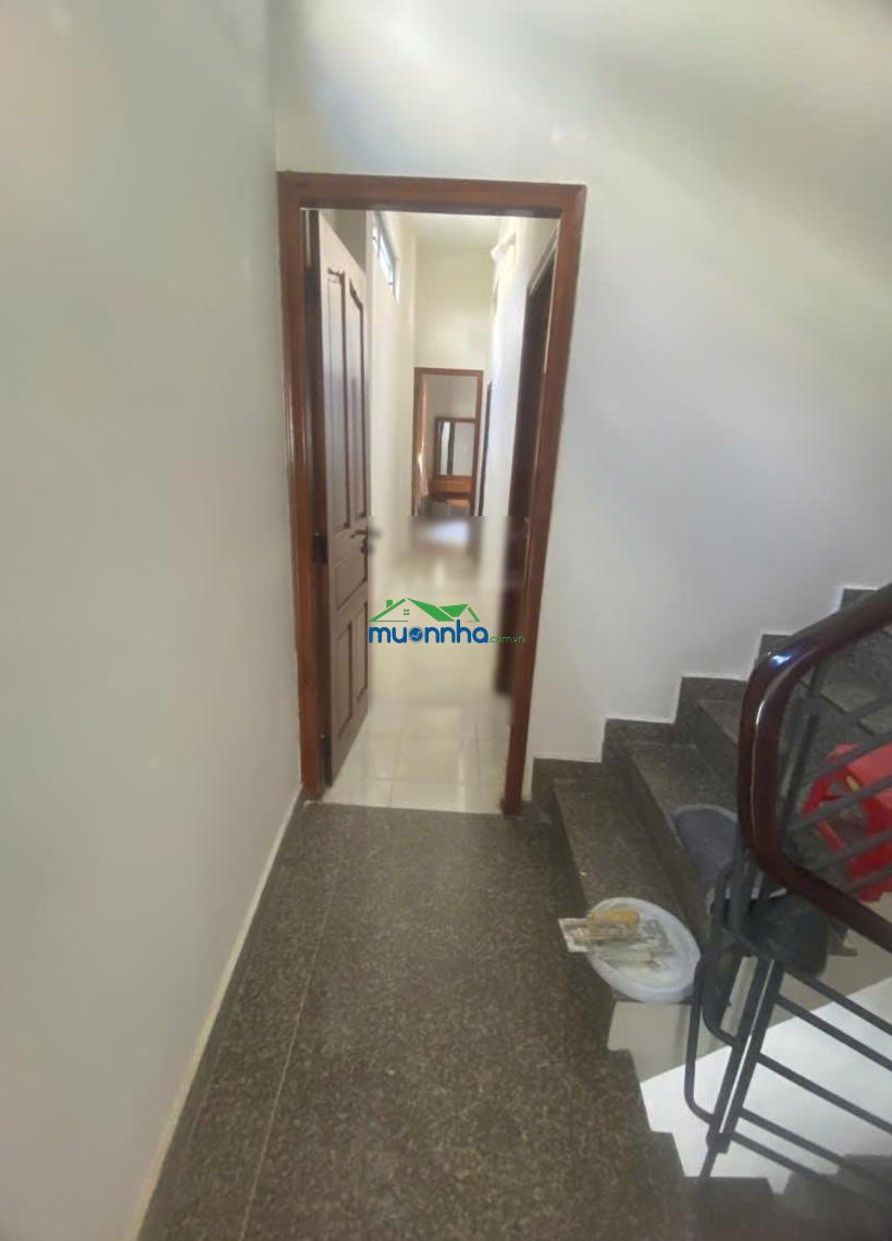Chỉ 12,8 tỷ sở hữu nhà ngay khu sân bay với dt 5x15m - trệt 2 lầu - 2 mặt tiền trước sau