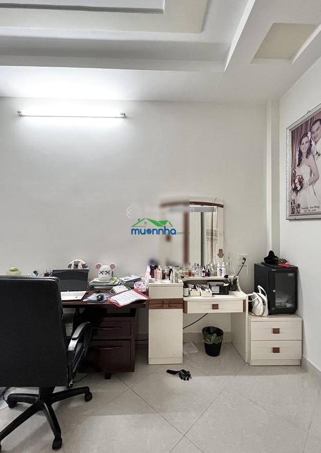 8,2 tỷ về 7,45 tỷ bán gấp nhà phan đăng lưu - 3 tầng - 3