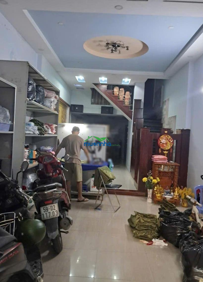Nhà khu dân cư vĩnh lộc đối diện công viên dt 4 x 15 giá 7,48 tỷ