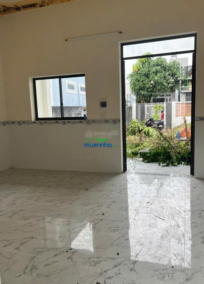 Bán nhà cấp 4 91.6m2 ngang 5m vuông vức - hẻm 4m thông - hướng đn - gần bệnh viện qt hạnh phúc - 2