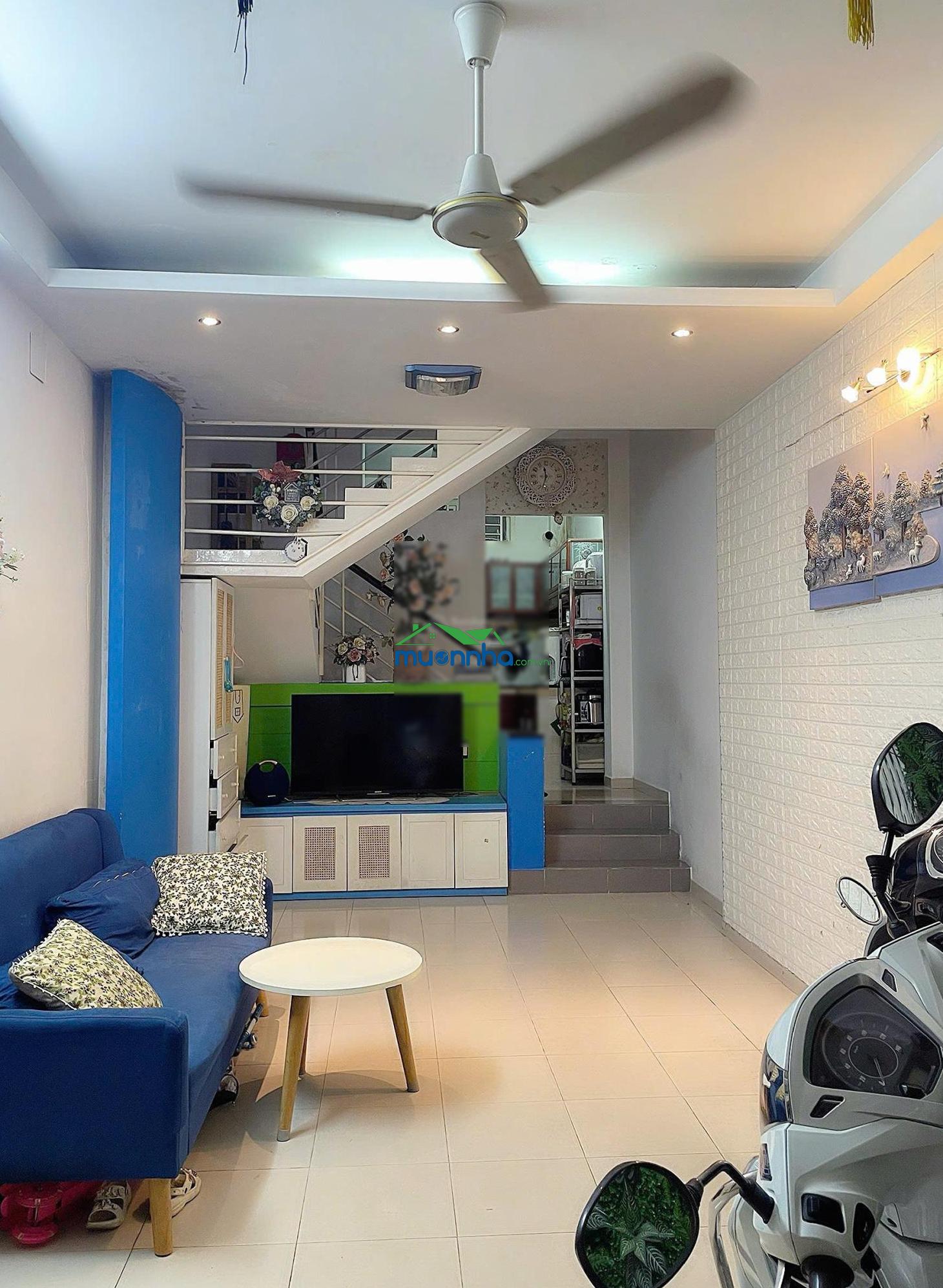 Bán gấp nhà đẹp hẻm 2 sẹc cách mạng tháng 8, tân bình - 6,2 tỷ - vị trí gần sân bay thuận tiện - 3