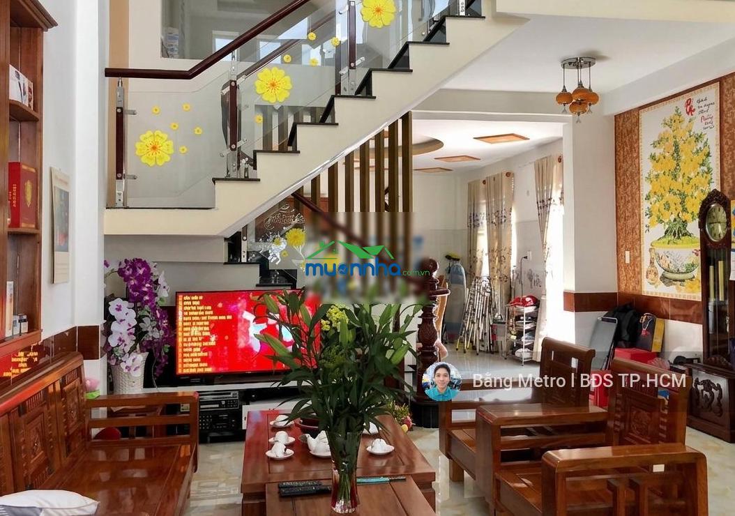 Siêu hiếm.! lô góc 2 mặt tiền, ô tô ngủ trong nhà, 63m², 4 tầng, gần cvpm quang trung