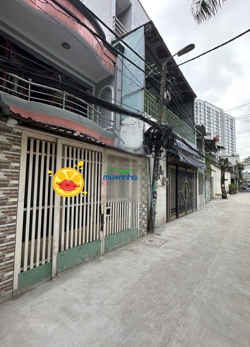Giảm 200tr - đường 5m thông. nhà 2 tầng. dt 32m2. ngay đường tên lửa - giáp aeon mall bình tân - 3