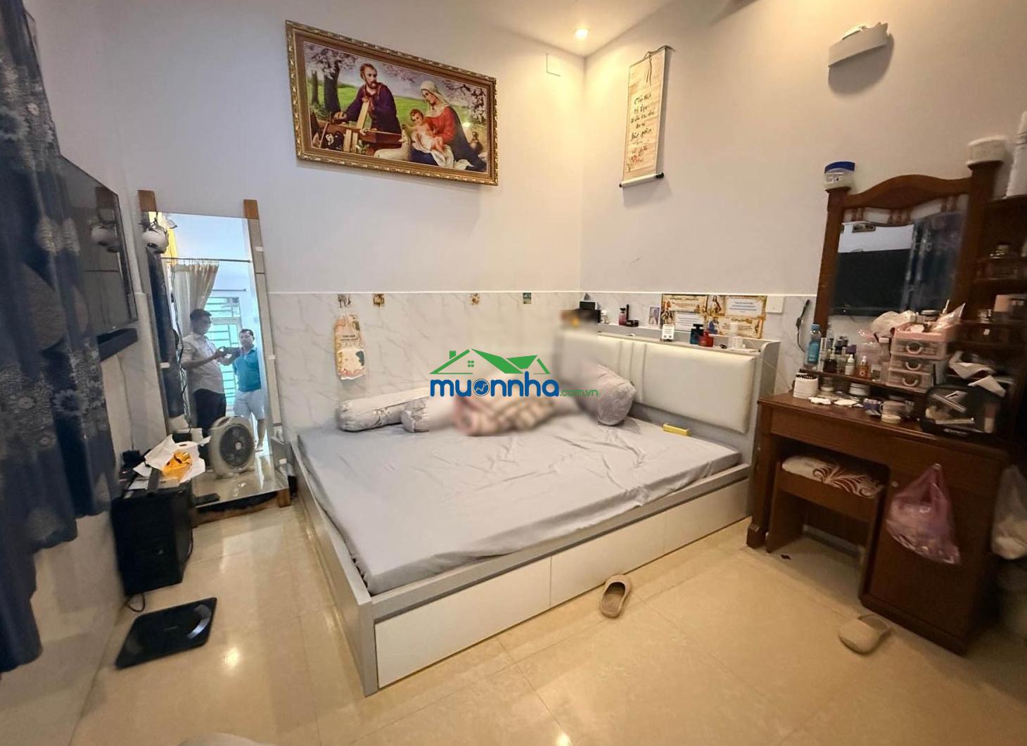 Ngay đại học kinh tế - cầu điện biên phủ, 4 tầng, ~ ngang hiếm 5.2m, 7.6 tỷ tl - 2