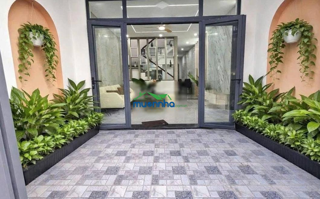 Nhà đường nguyễn phi khanh quận 1. 42m² (4m x 11m) giá 2.850 tỷ. trung tâm quận 1