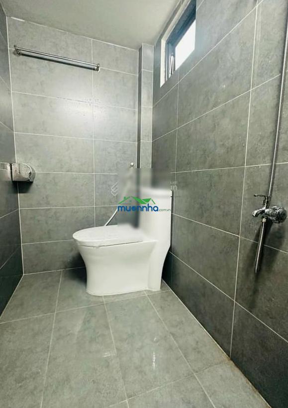 Bán nhà 2 tầng 30m2 chỉ 1,1 tỷ phạm thế hiển p6 quận 8. kê khai 99, có số nhà quận mua bán vi bằng