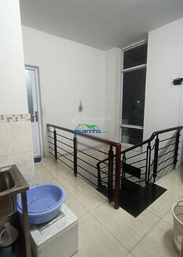 Căn góc 3 tầng trung tâm p. trung mỹ tây, q12 - dòng tiền 120 triệu - đường 8m - 4