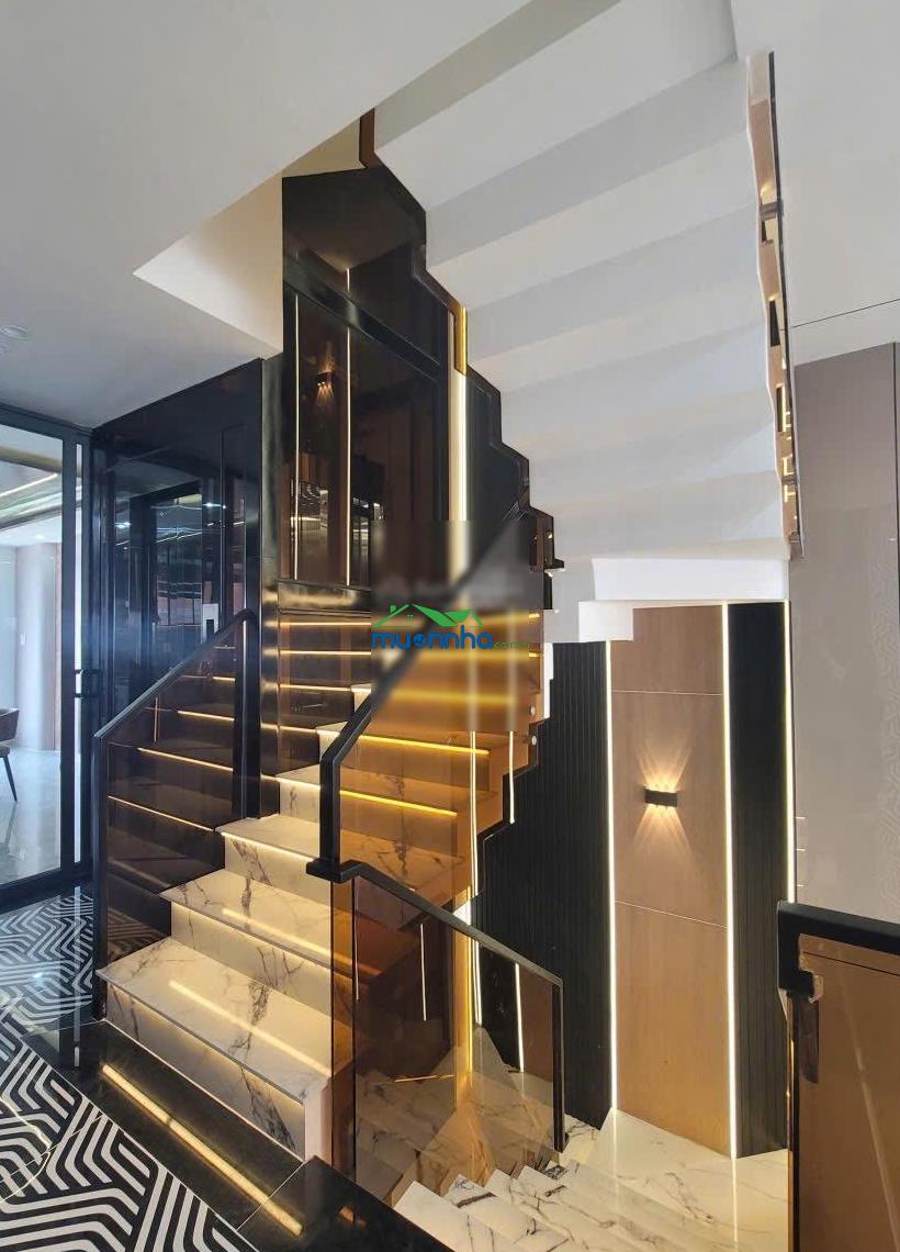 Bán nr 70m², 8,9 tỷ, 5pn 6wc ở thạnh xuân 25, phường thới an, quận 12, hồ chí minh