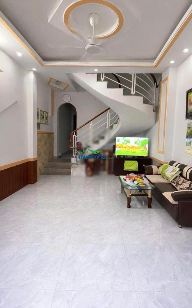 Bán nhà 3 tầng q12 - 62m2 - kế bên đh giao thông vận tải - giá 4.8t thiện chí bán - 2