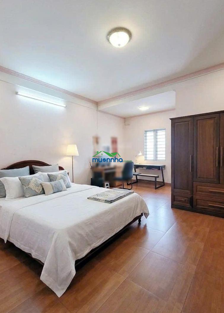 Bán gấp nhà mới 4 tầng, 104m2, 5x21m, vuông vức đẹp tại trung tâm quận 2 giá rất tốt 0908 526 ***