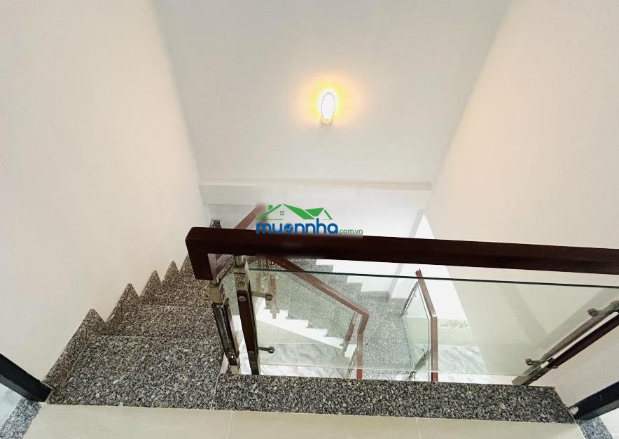 Mặt tiền kinh doanh, hẻm xe hơi tránh ngay học viện chính trị khu vực ii, giá chỉ 1,95 tỷ - 2