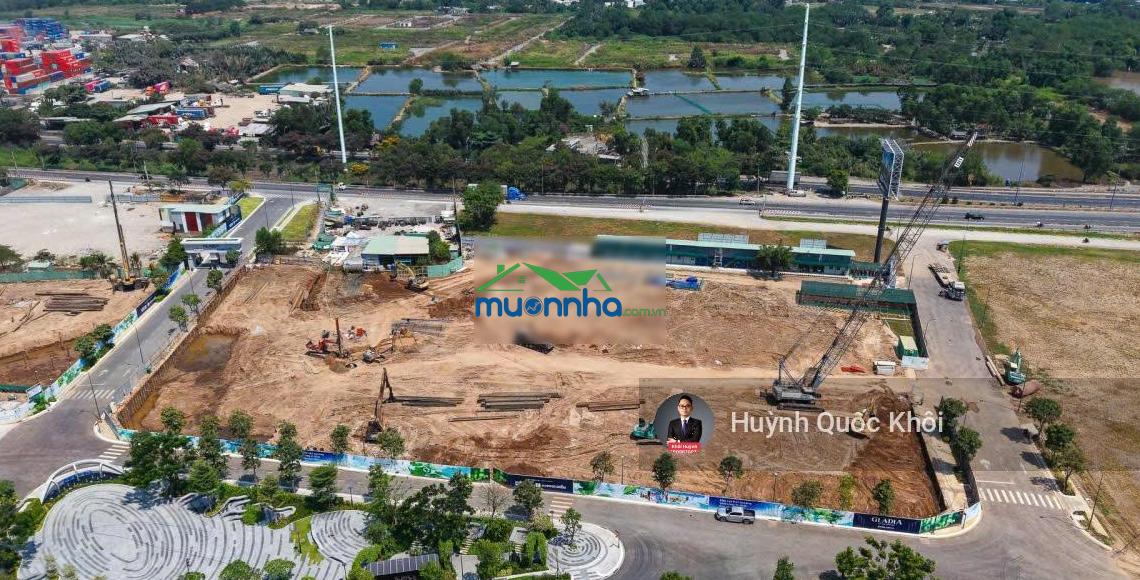 Nhà phố gladia. rổ hàng ký trực tiếp chủ đầu tư. lh: 0908 646 *** - 3